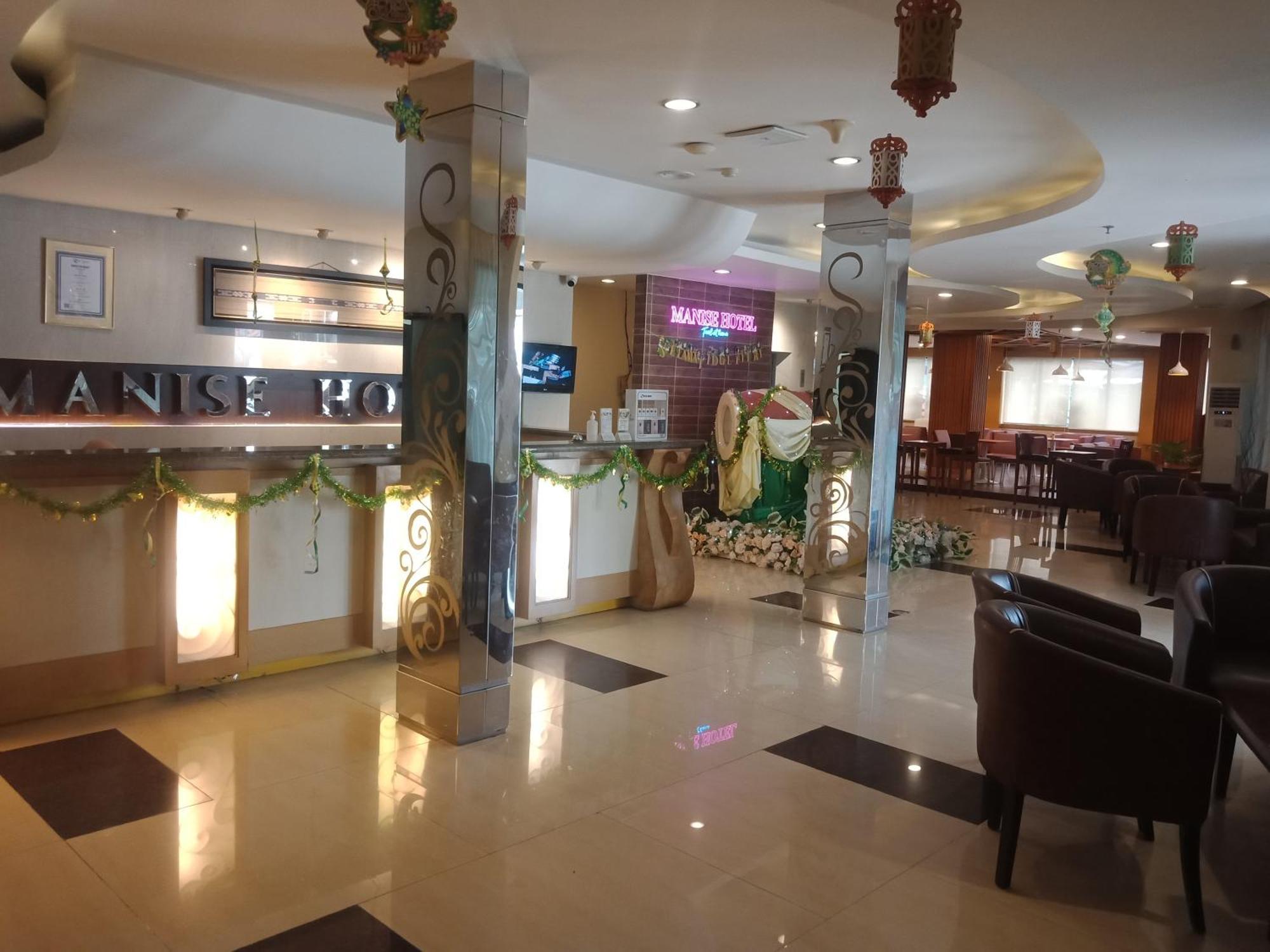 Manise Hotel Ambon Zewnętrze zdjęcie