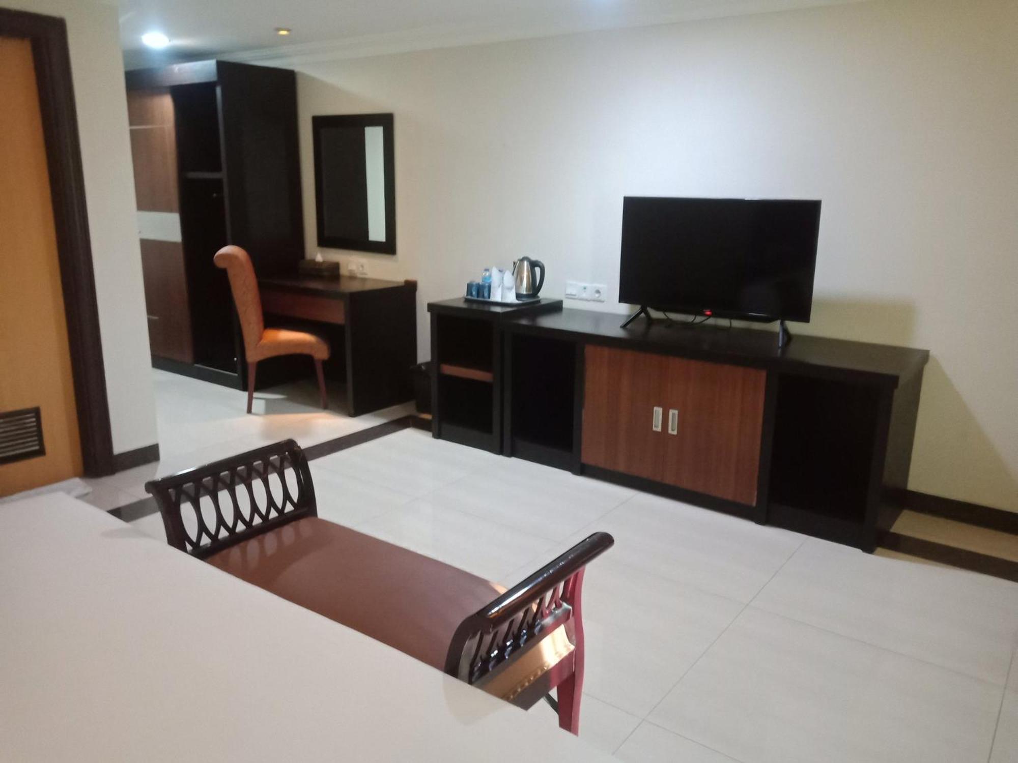 Manise Hotel Ambon Zewnętrze zdjęcie