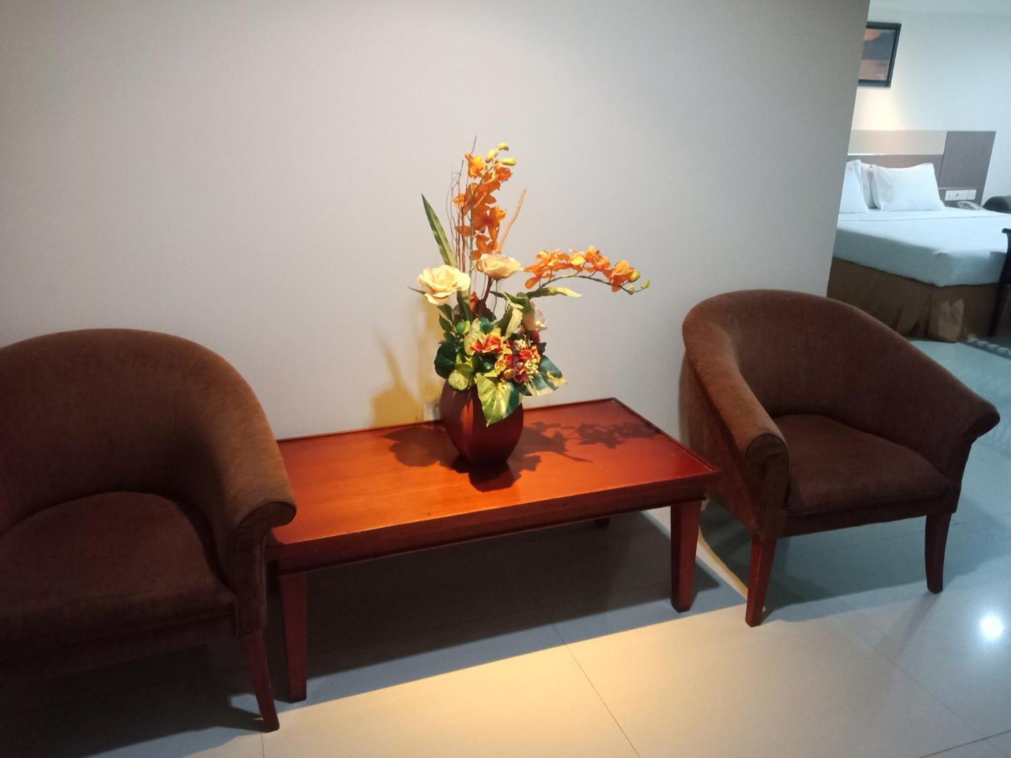 Manise Hotel Ambon Zewnętrze zdjęcie