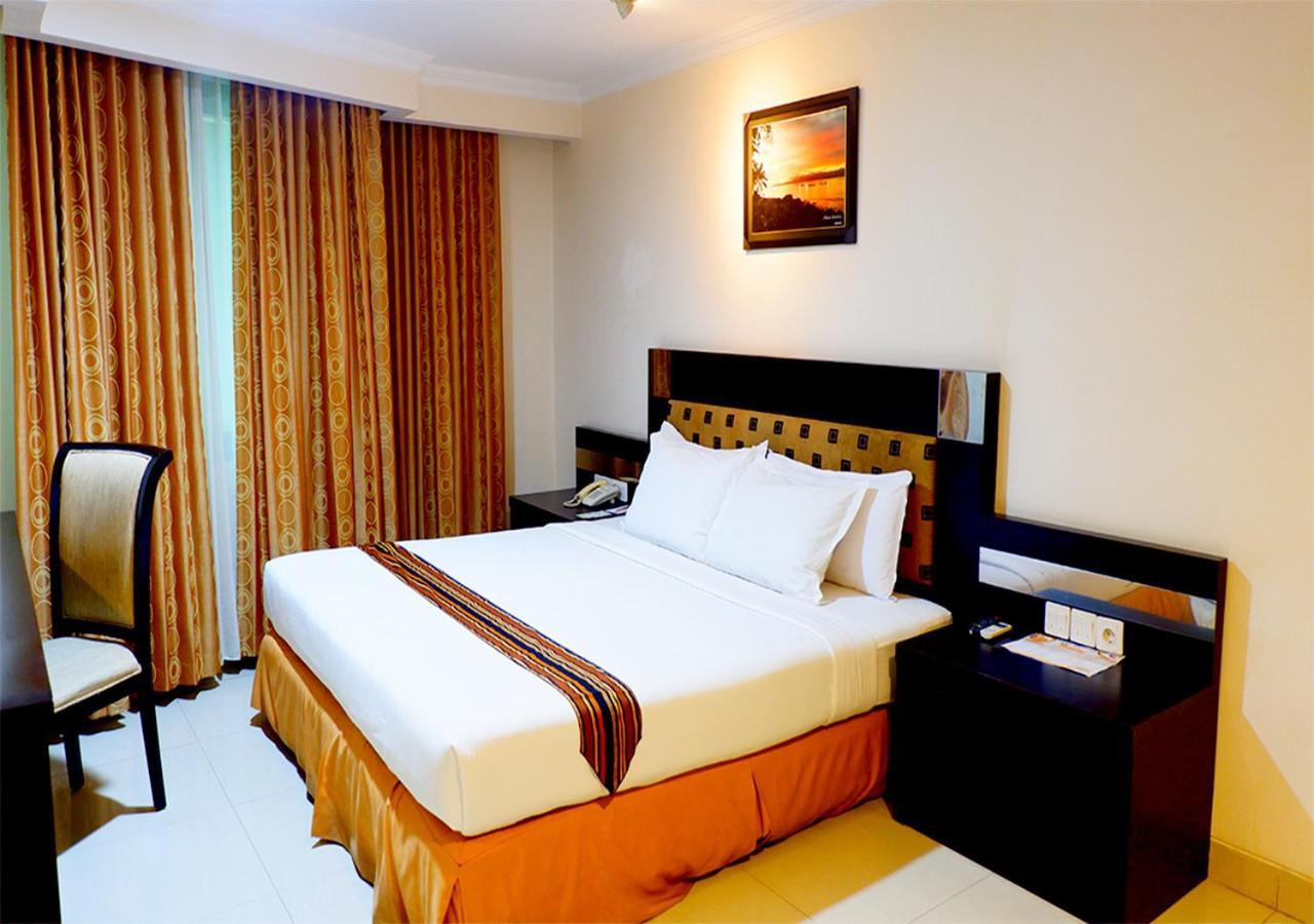 Manise Hotel Ambon Zewnętrze zdjęcie