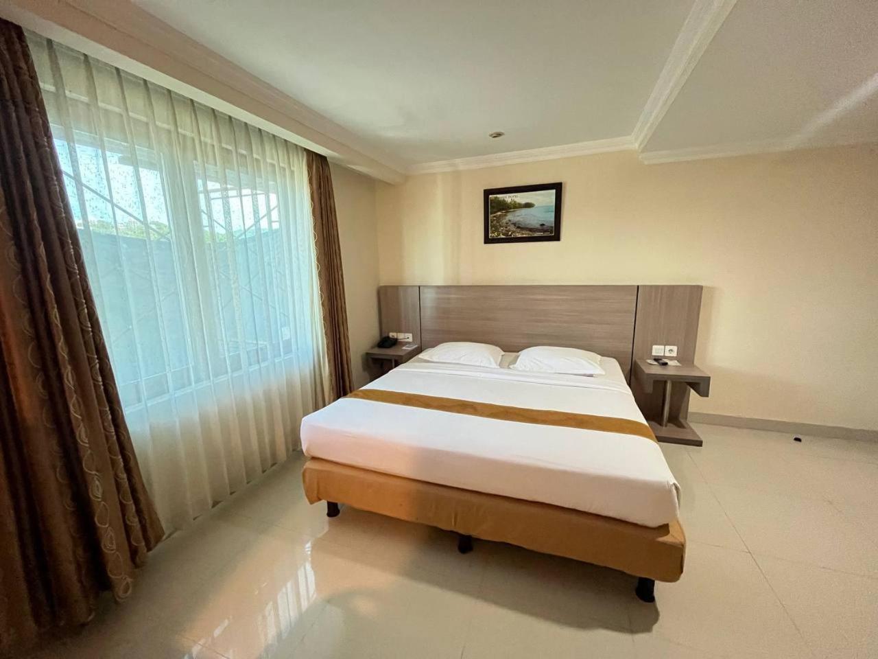 Manise Hotel Ambon Zewnętrze zdjęcie