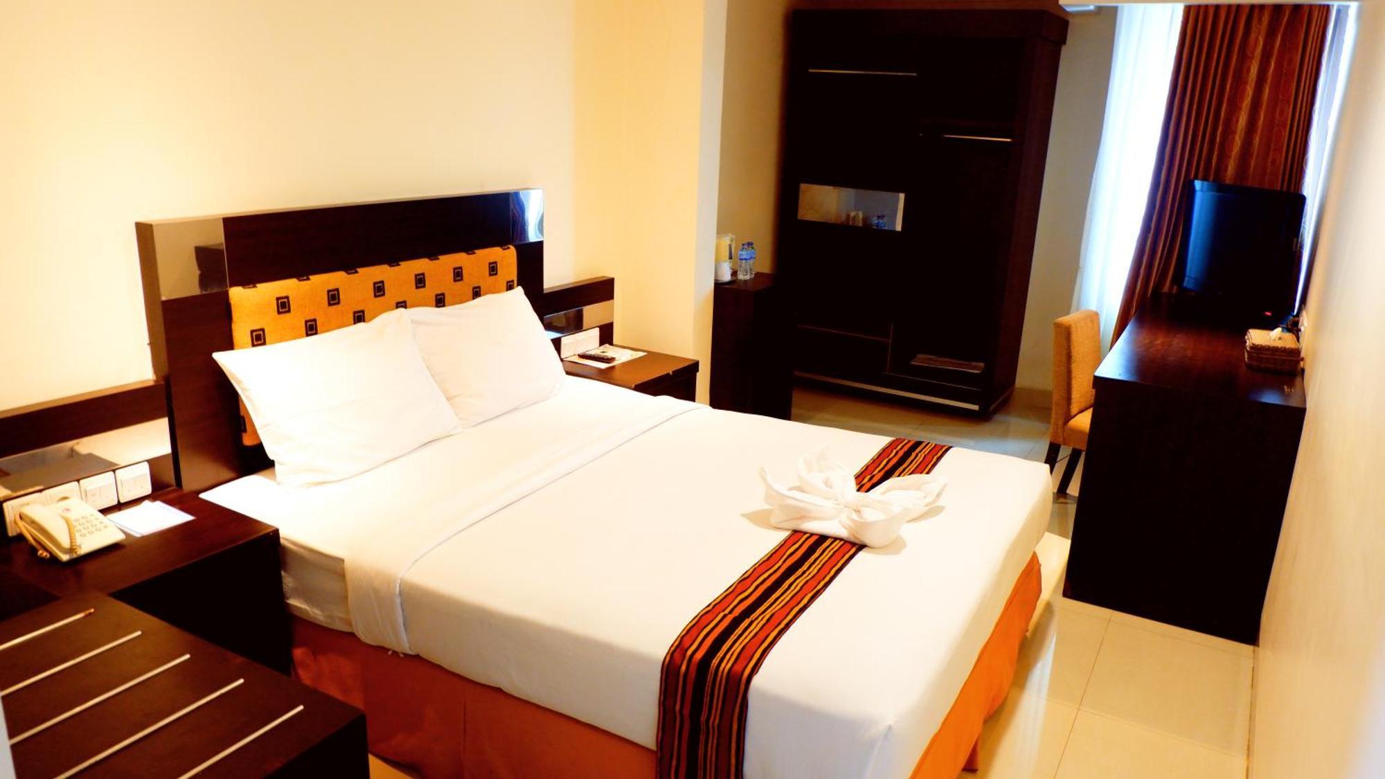 Manise Hotel Ambon Zewnętrze zdjęcie